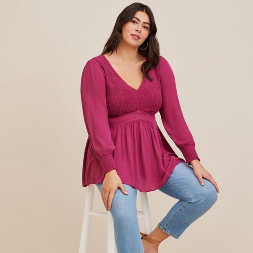 Torrid Size 0 Crinkle Gauze Smocked Babydoll Top